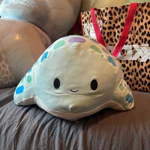 Stingray squishmallow